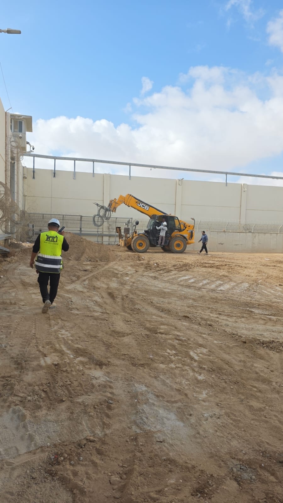 עבודות תשתית בפרויקט ביטחוני מורכב בדרום הארץ